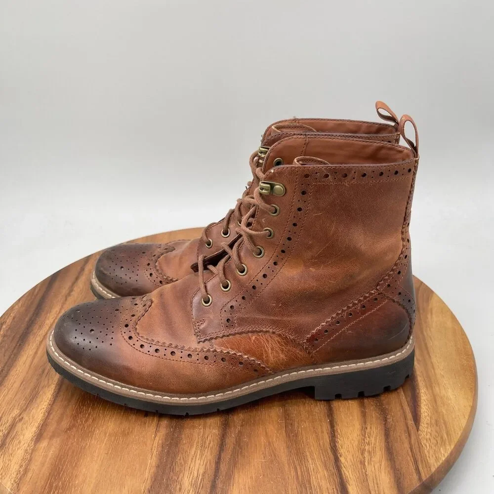 Clarks Boots Mens 9.5 Brown Leather Brogue  Casual Comfort Going Out Wingtip